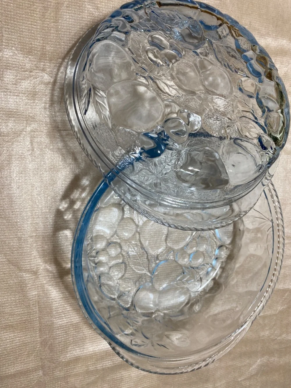 “Orchard Fruit” Vintage Libbey Blue glass 3qt. Casserole